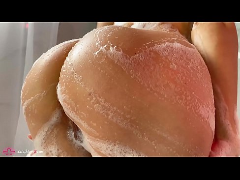 ❤️ Brunette Masturbates Pussy with Vibrator to Intense Orgasm in Shower សិច នៅ km.ergoupa.top